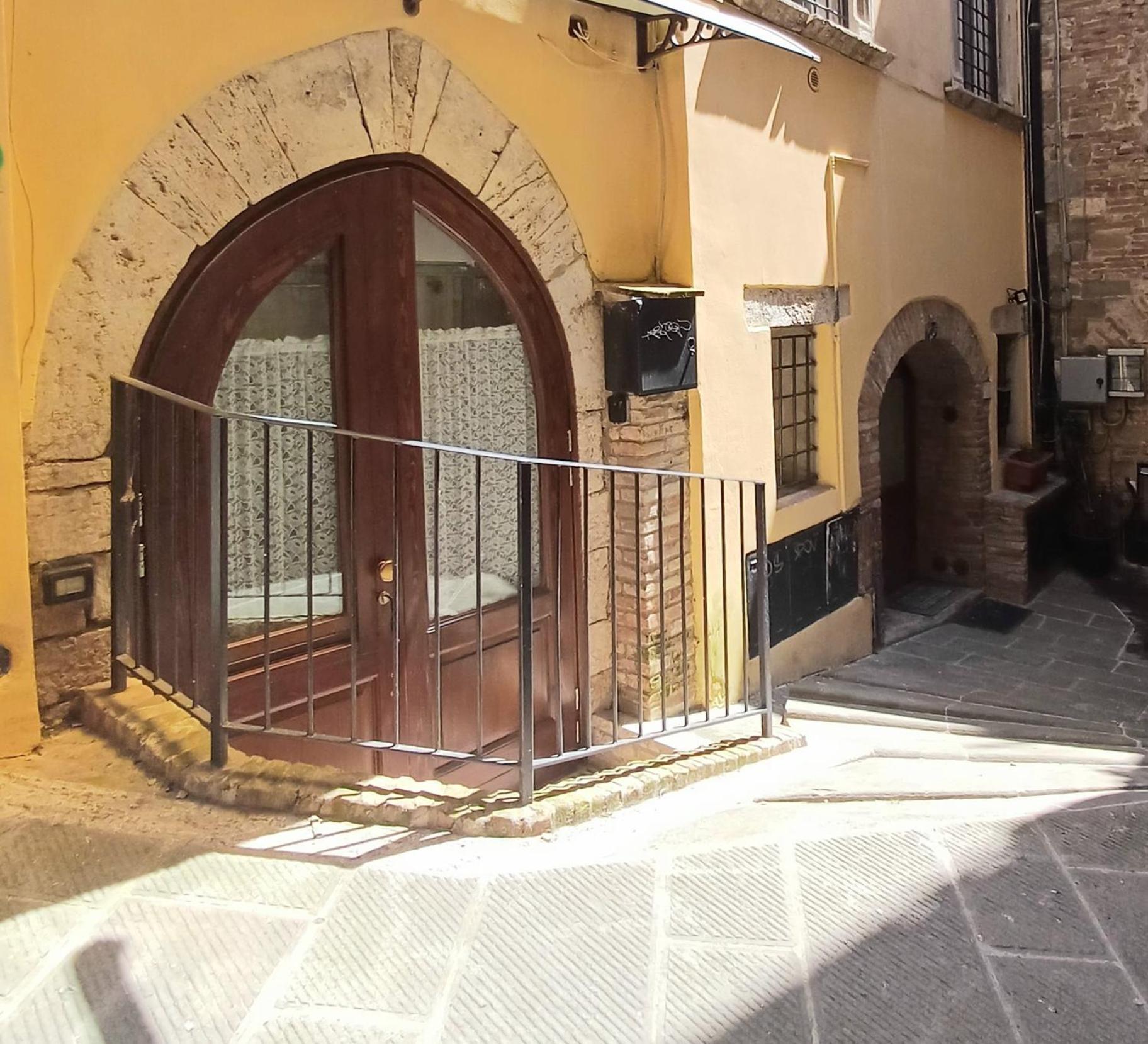 Apartamento Loft Gioia Perugia Habitación foto